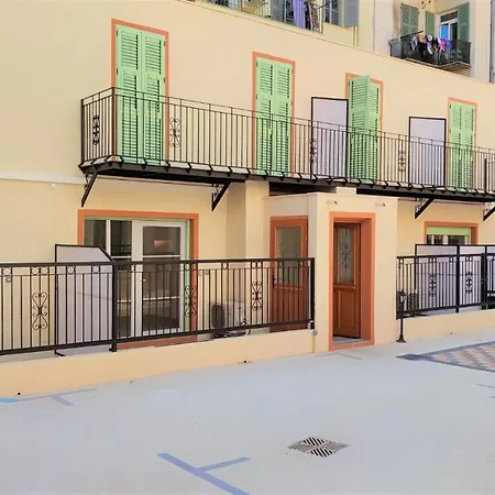 Delille Centre 14 Apartamento