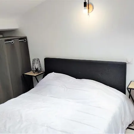 Delille Centre 14 Apartment *
